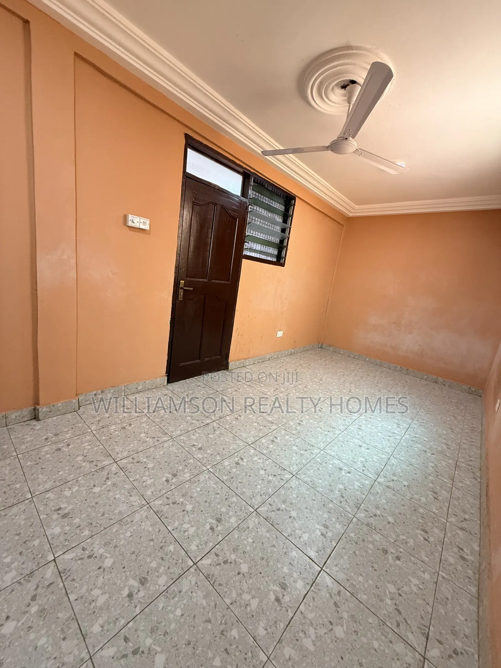 1bdrm Apartment in Community 18, Kfc, Spintex for rent