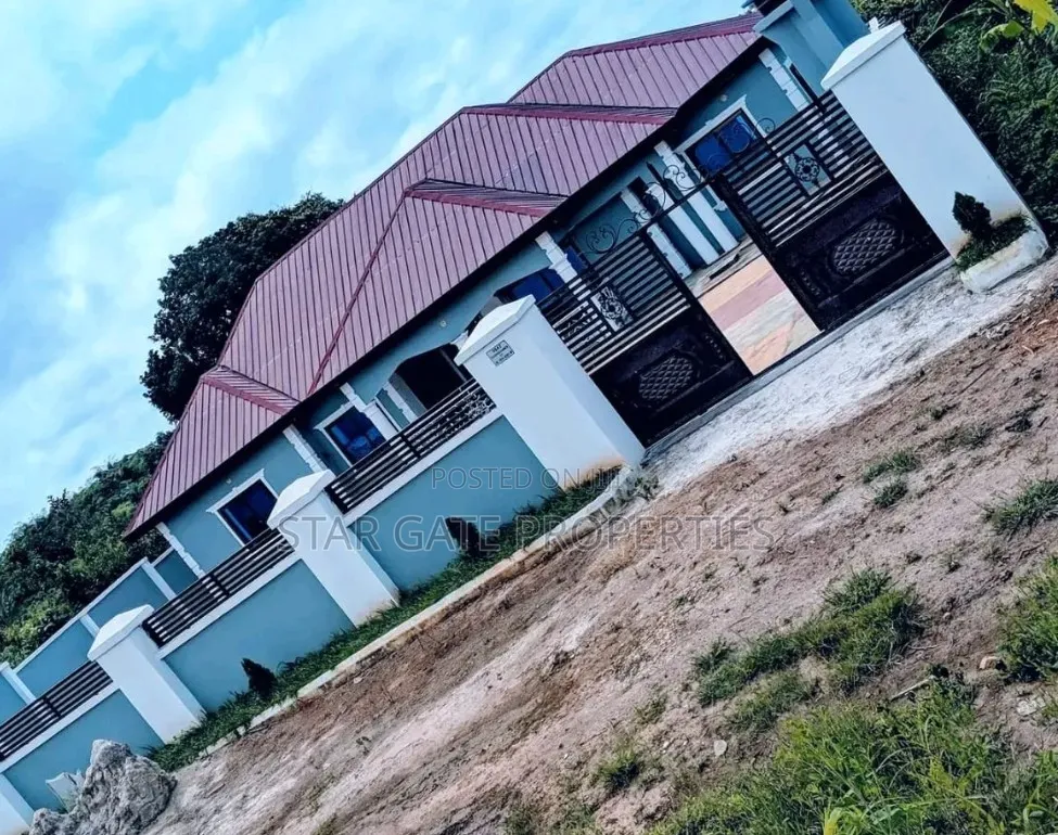 3bdrm House in Kumasi Metropolitan for sale