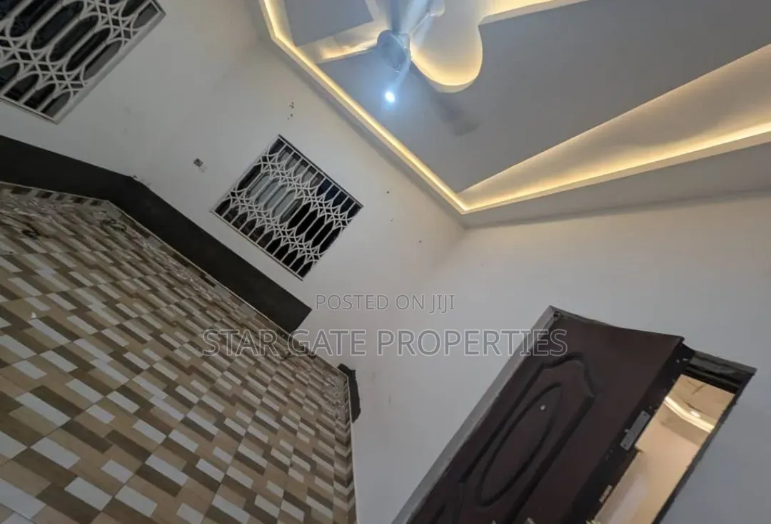 3bdrm House in Kumasi Metropolitan for sale