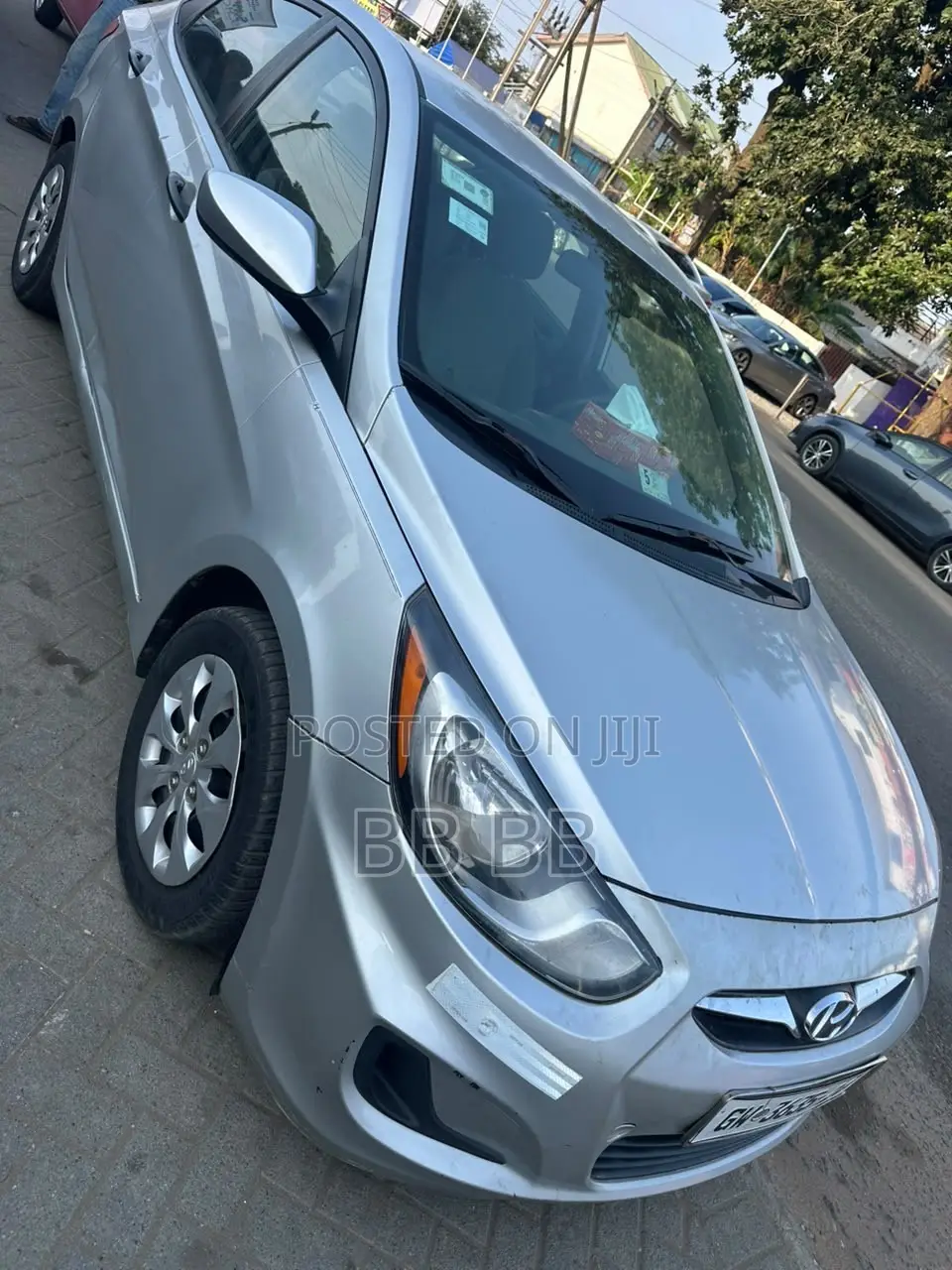 Hyundai Accent 2013 Silver