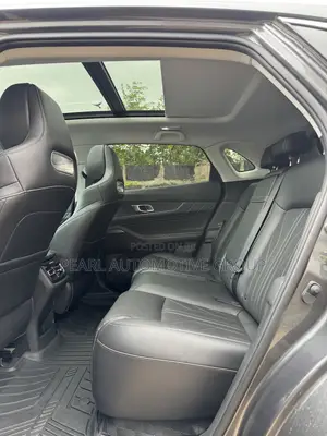 Changan UNI-K 1.5 Hybrid FWD 2023 Gray
