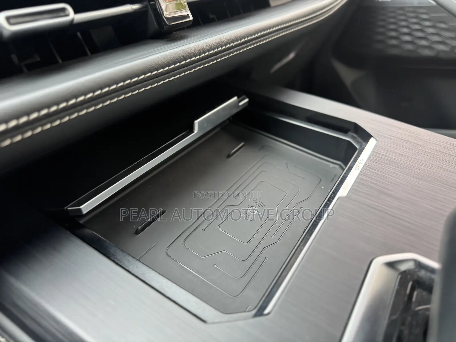 Changan UNI-K 1.5 Hybrid FWD 2023 Gray