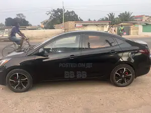 Hyundai Accent 2013 Black
