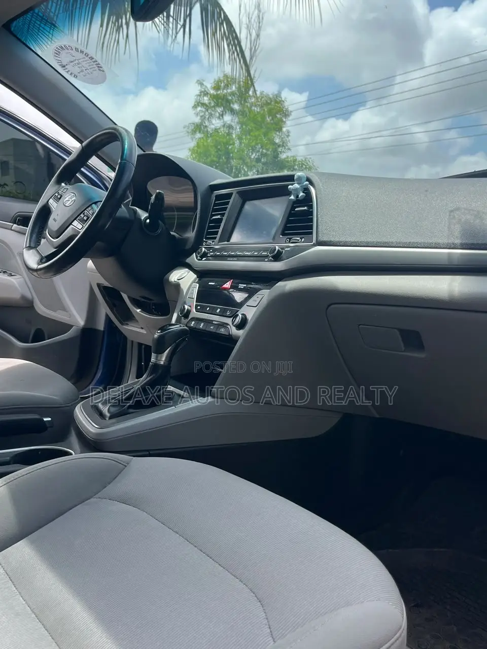 Hyundai Elantra 2018 Blue