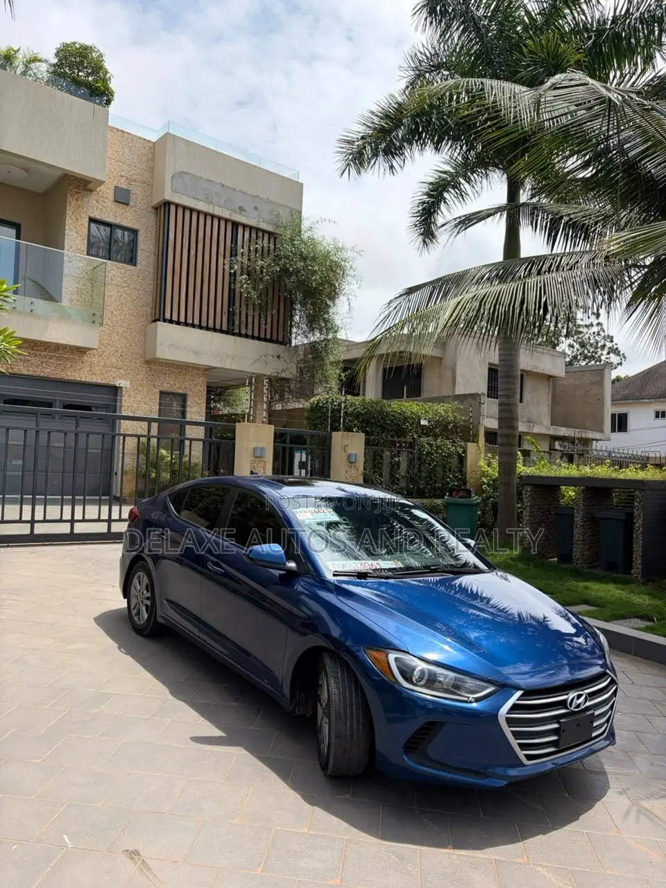 Hyundai Elantra 2018 Blue