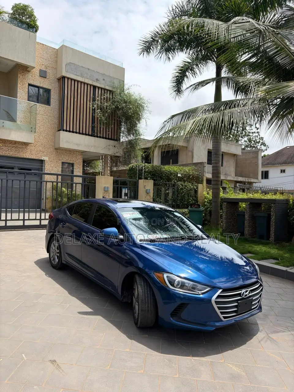 Hyundai Elantra 2018 Blue