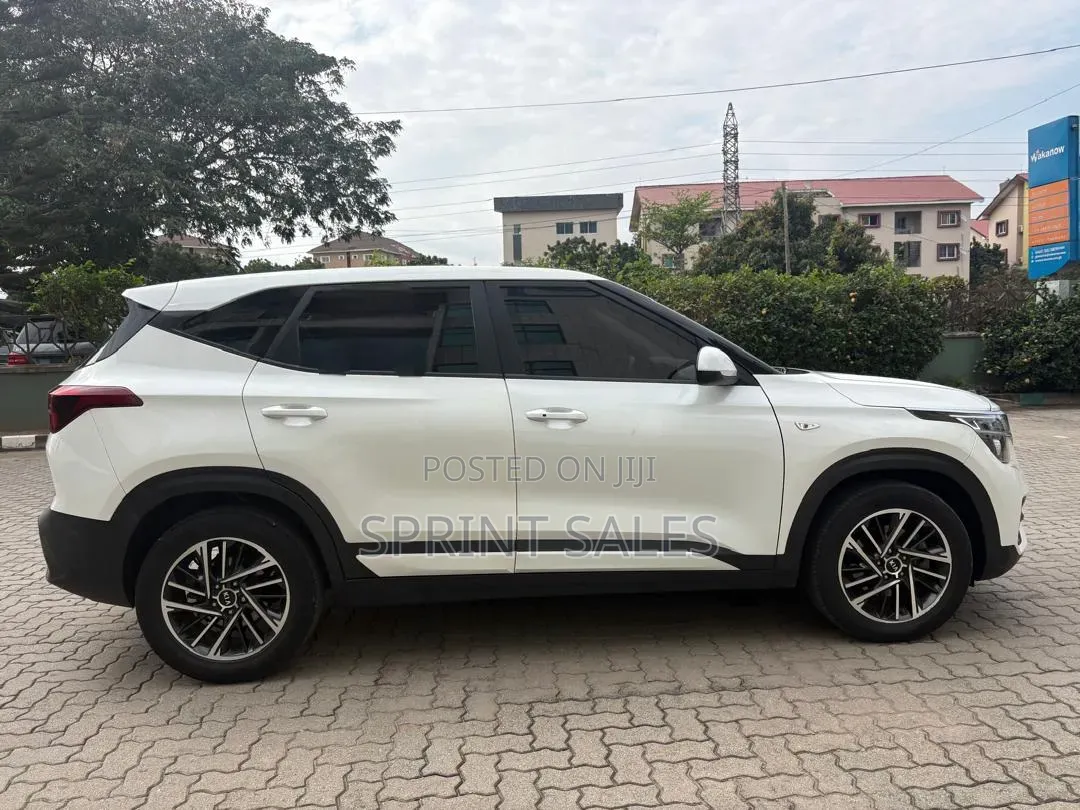 Kia Seltos S 2022 White