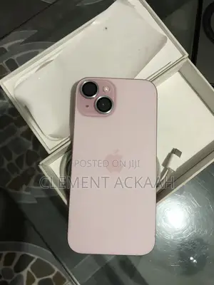 Apple iPhone 15 128 GB Pink