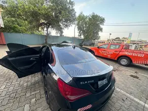 Mercedes-Benz CLA-Class 2016 Black