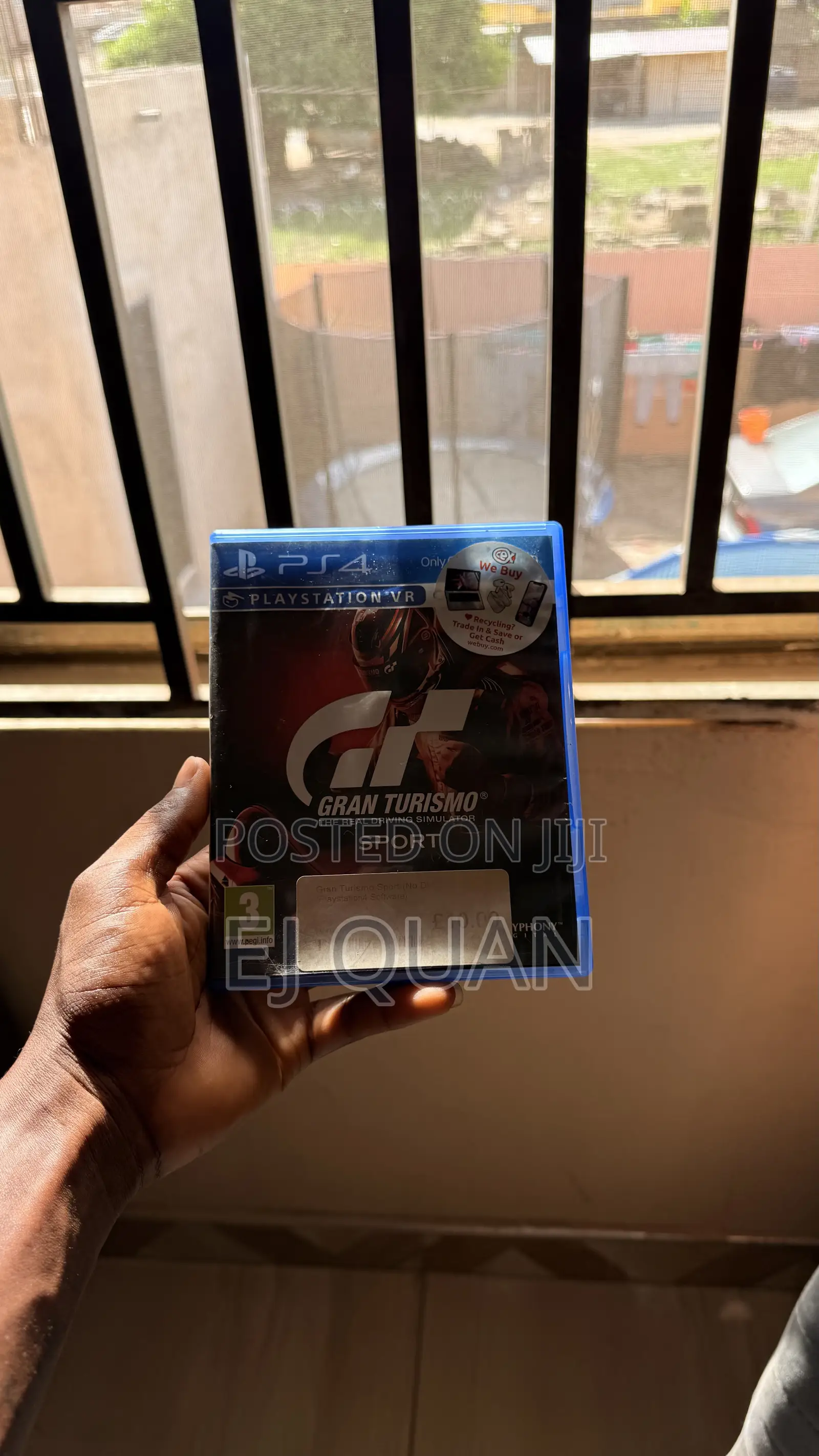 PS4 Both Offline and Online Game