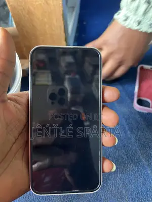 Apple iPhone 13 128 GB White