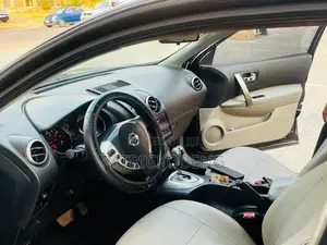 Nissan Qashqai 2012