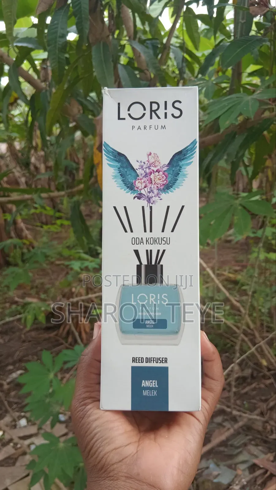 Reed Diffusers and Aer Power Pockets