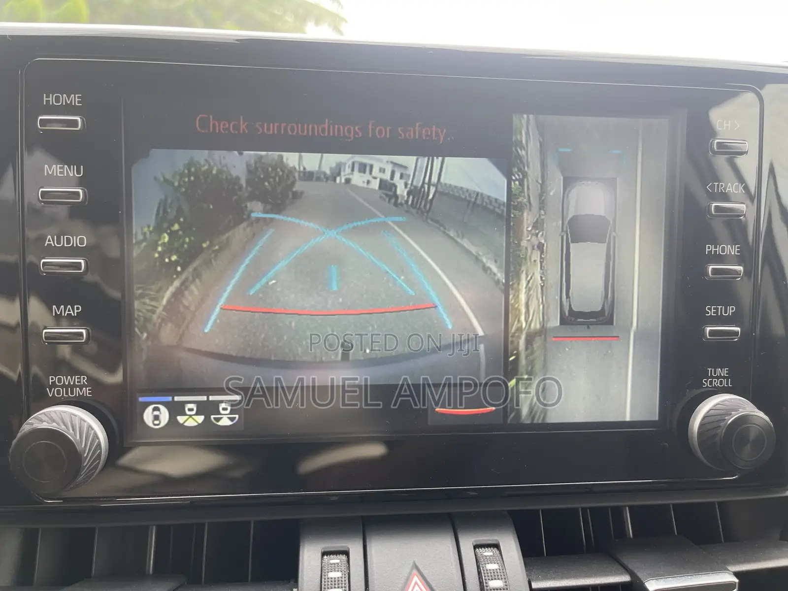 Toyota RAV4 XLE AWD 2019 Silver