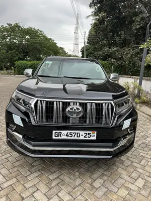 Toyota Land Cruiser Prado 2.7 i 2012 Black