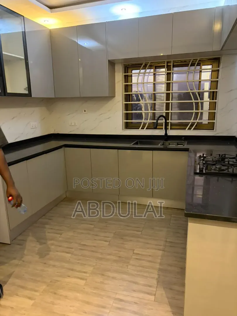2bdrm Apartment in Unique Water, Pillar 2 for rent