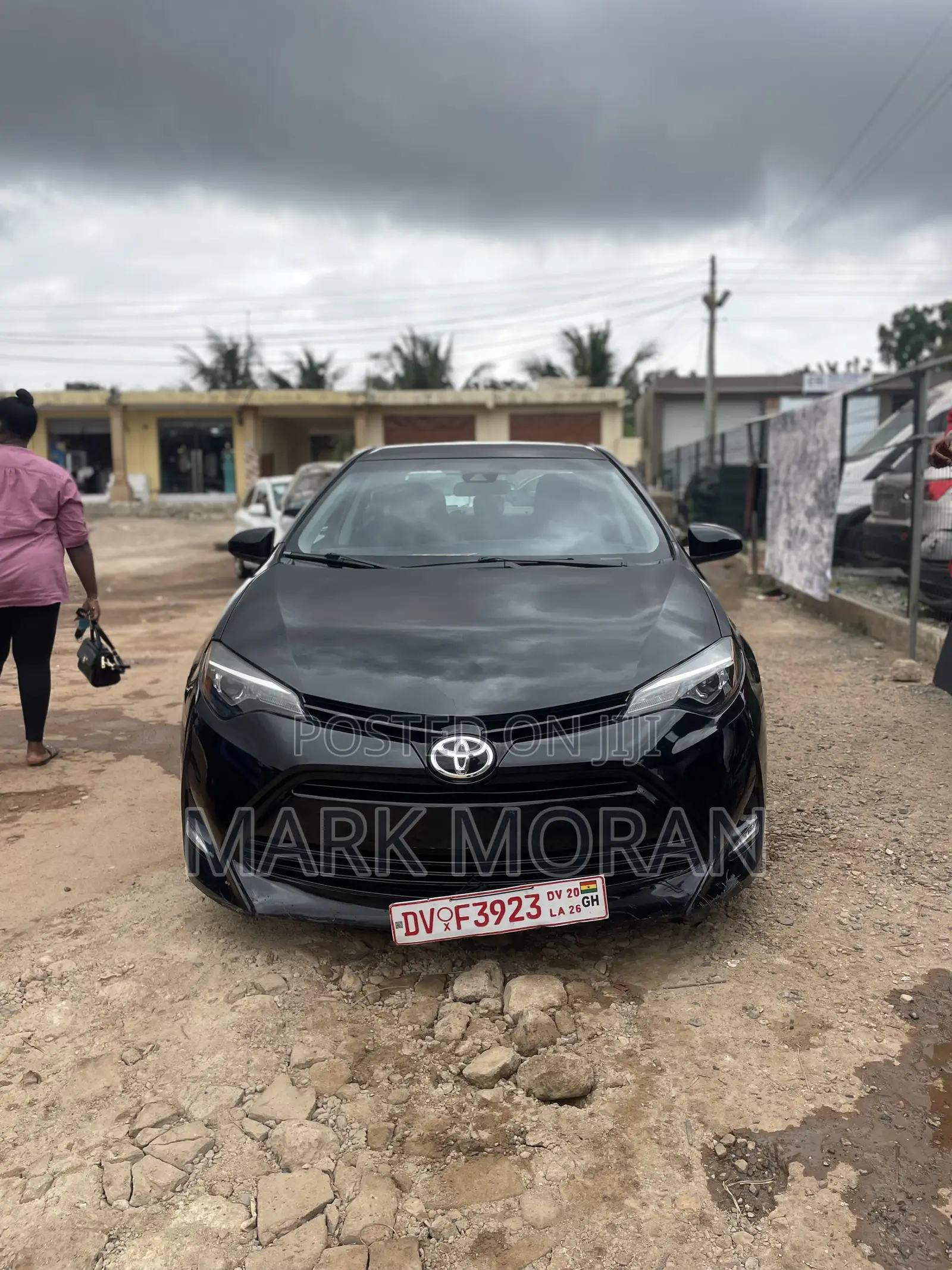 Toyota Corolla LE ECO 4dr Sedan (1.8L 4cyl CVT) 2017 Black