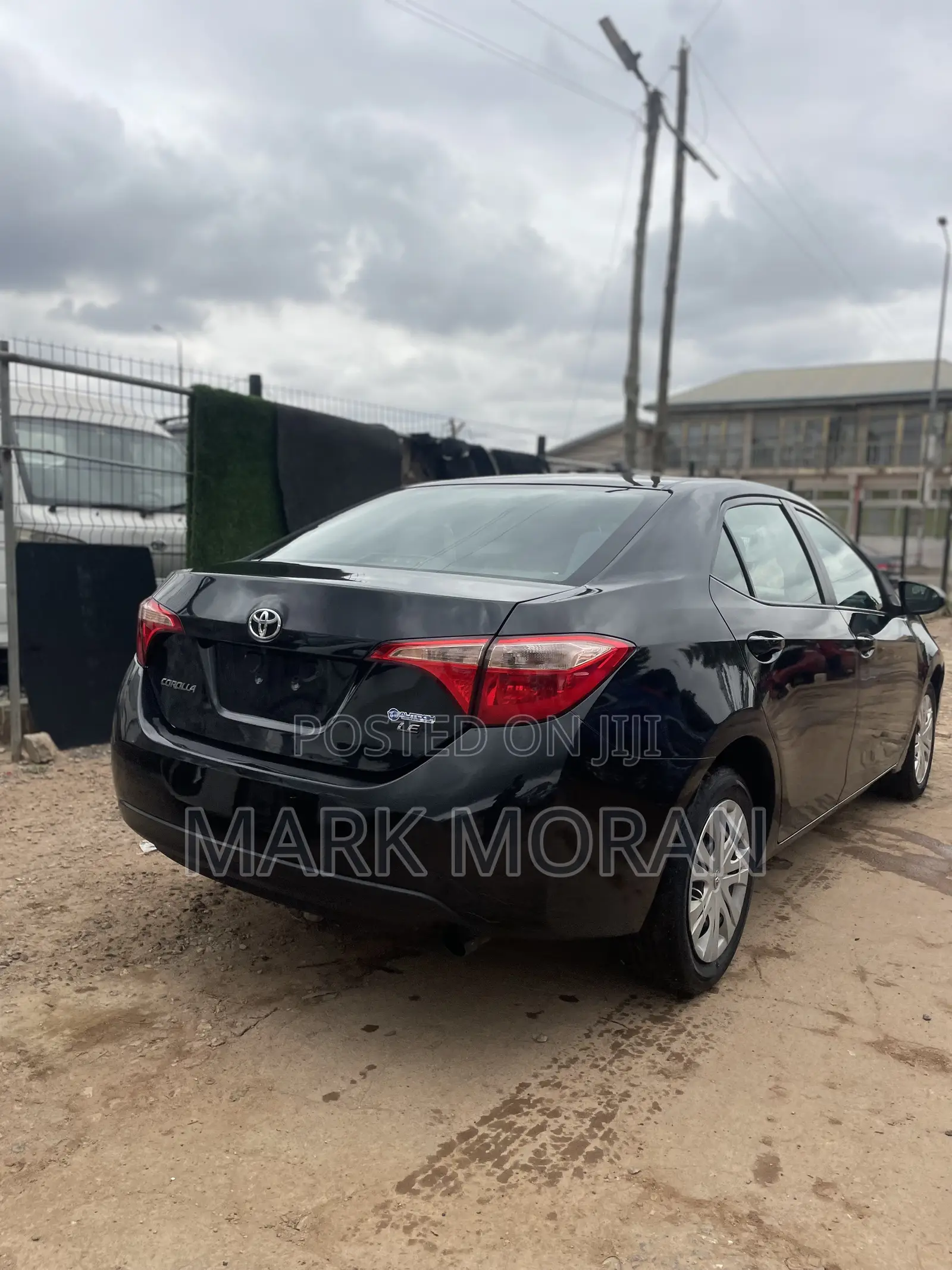 Toyota Corolla LE ECO 4dr Sedan (1.8L 4cyl CVT) 2017 Black
