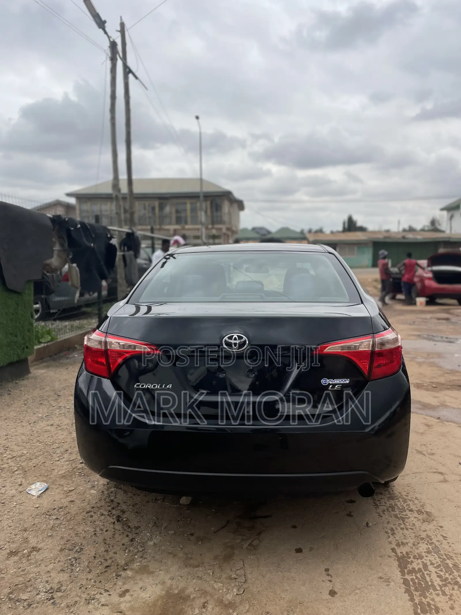Toyota Corolla LE ECO 4dr Sedan (1.8L 4cyl CVT) 2017 Black