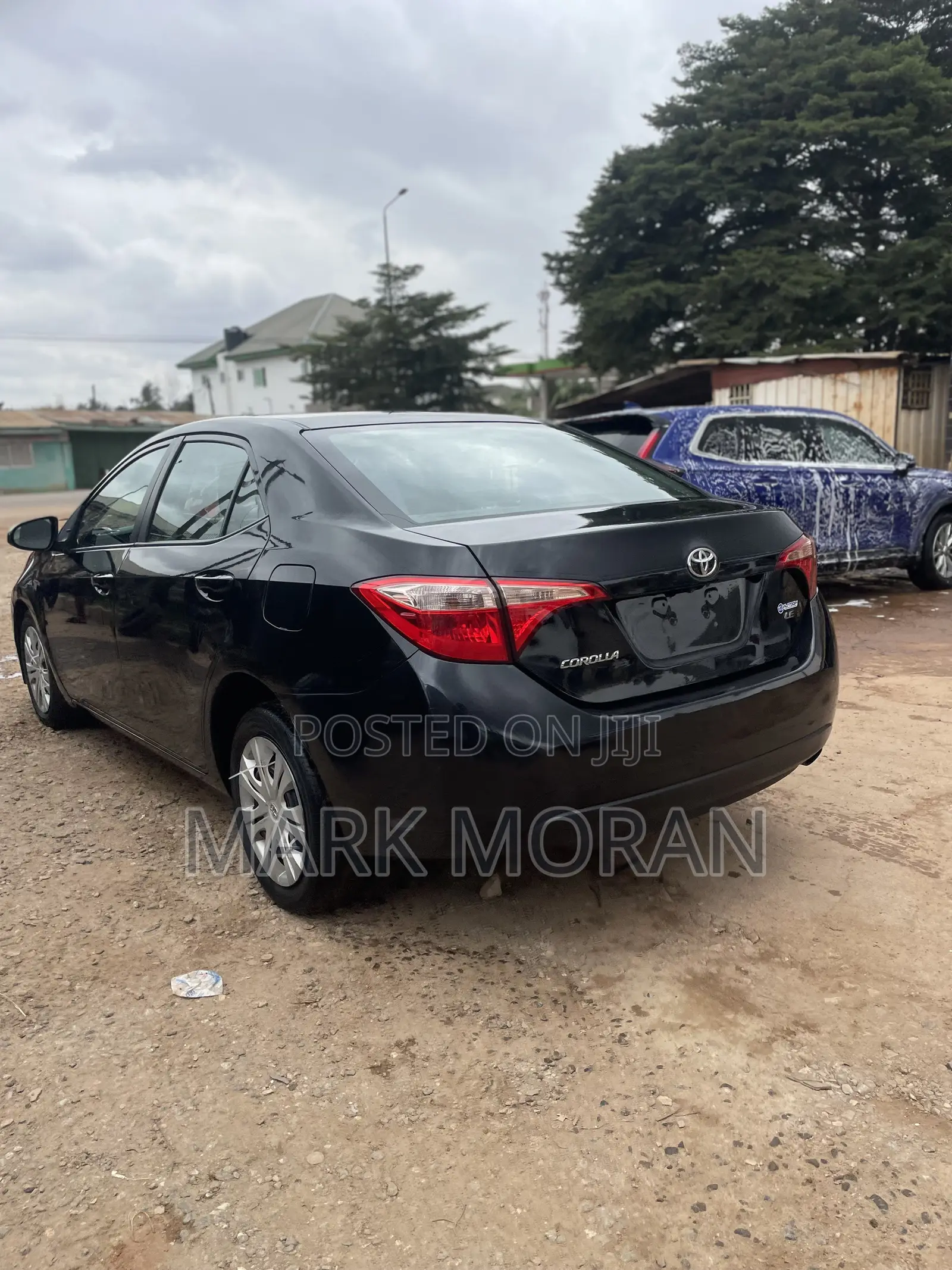 Toyota Corolla LE ECO 4dr Sedan (1.8L 4cyl CVT) 2017 Black