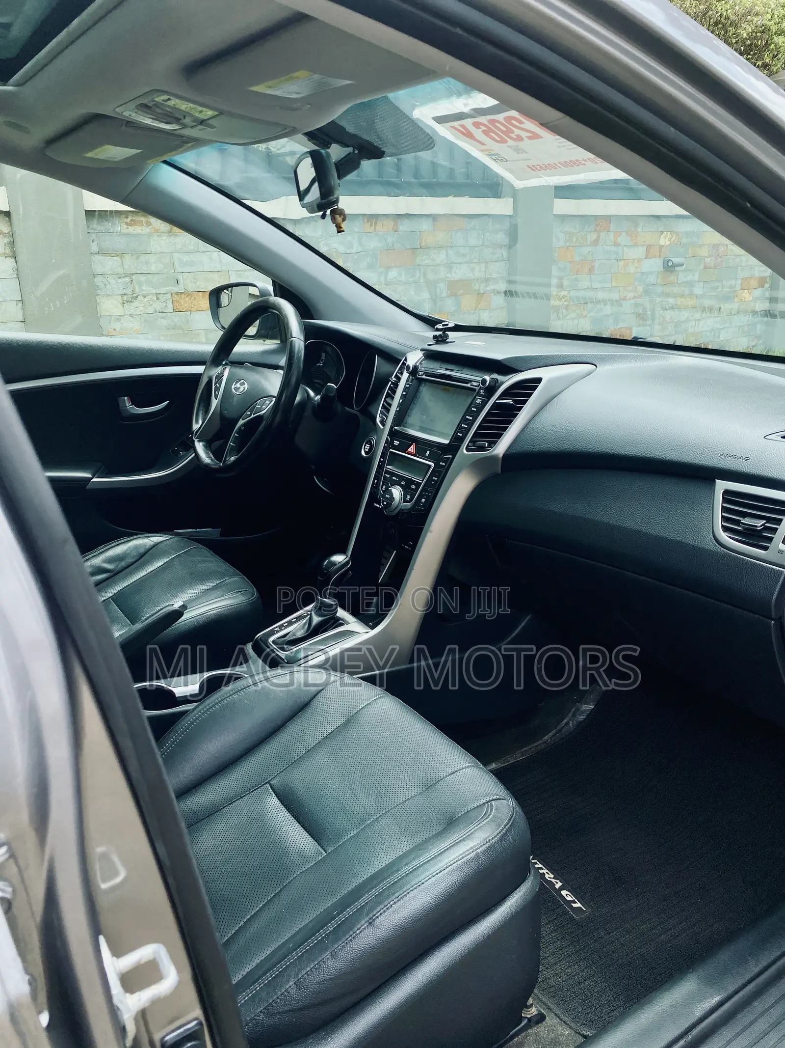 Hyundai Elantra 2016 Silver