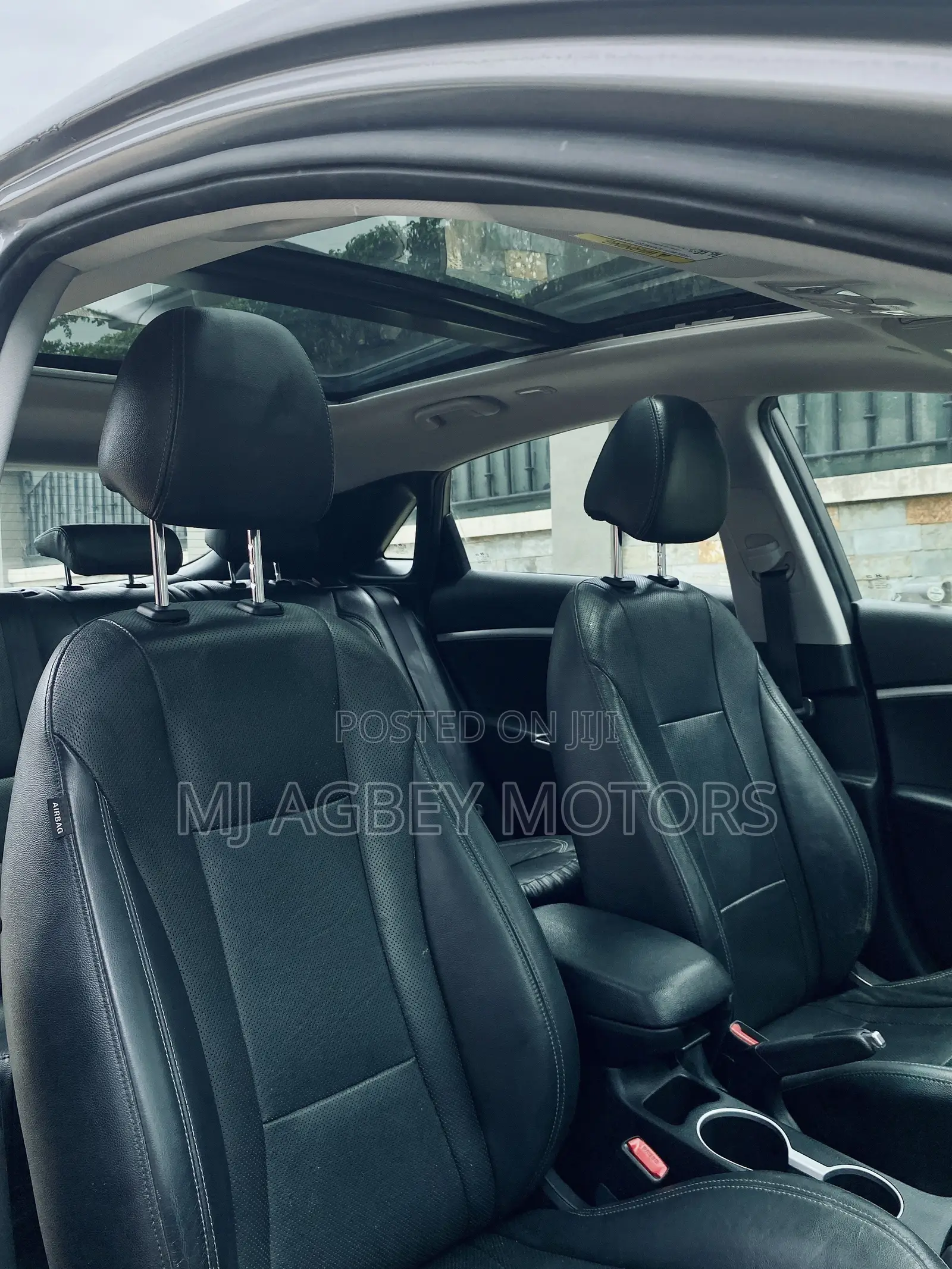 Hyundai Elantra 2016 Silver