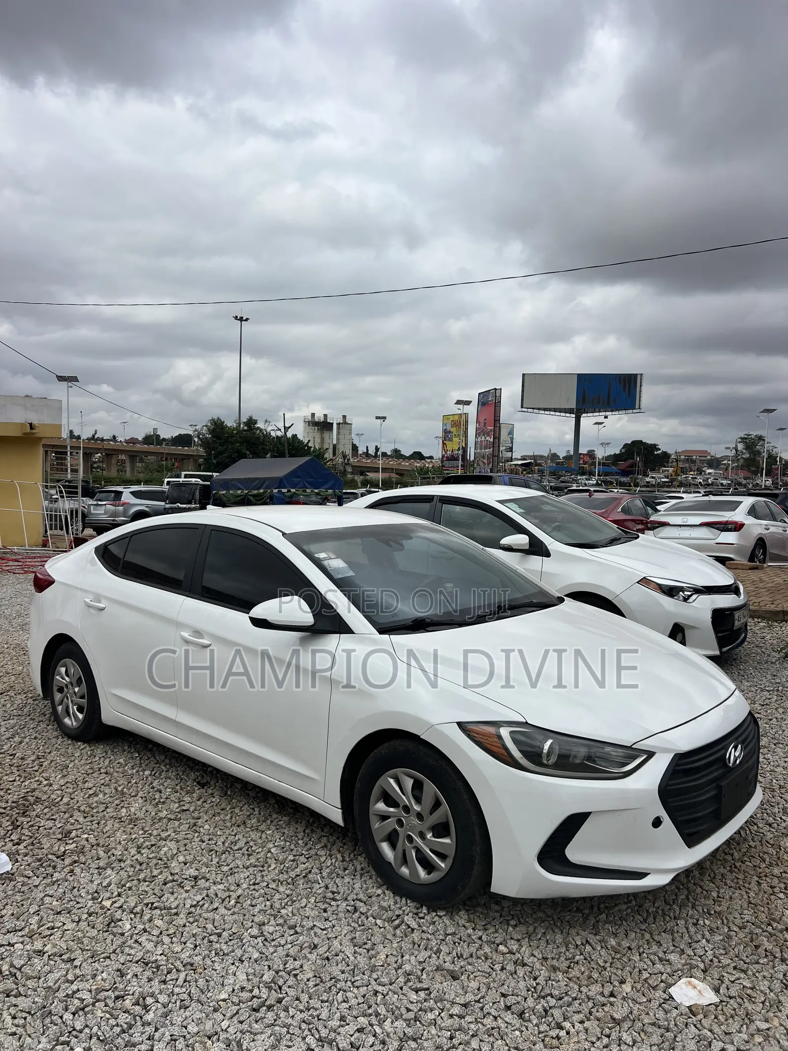 Hyundai Elantra 2017 White