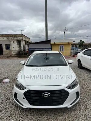 Hyundai Elantra 2017 White