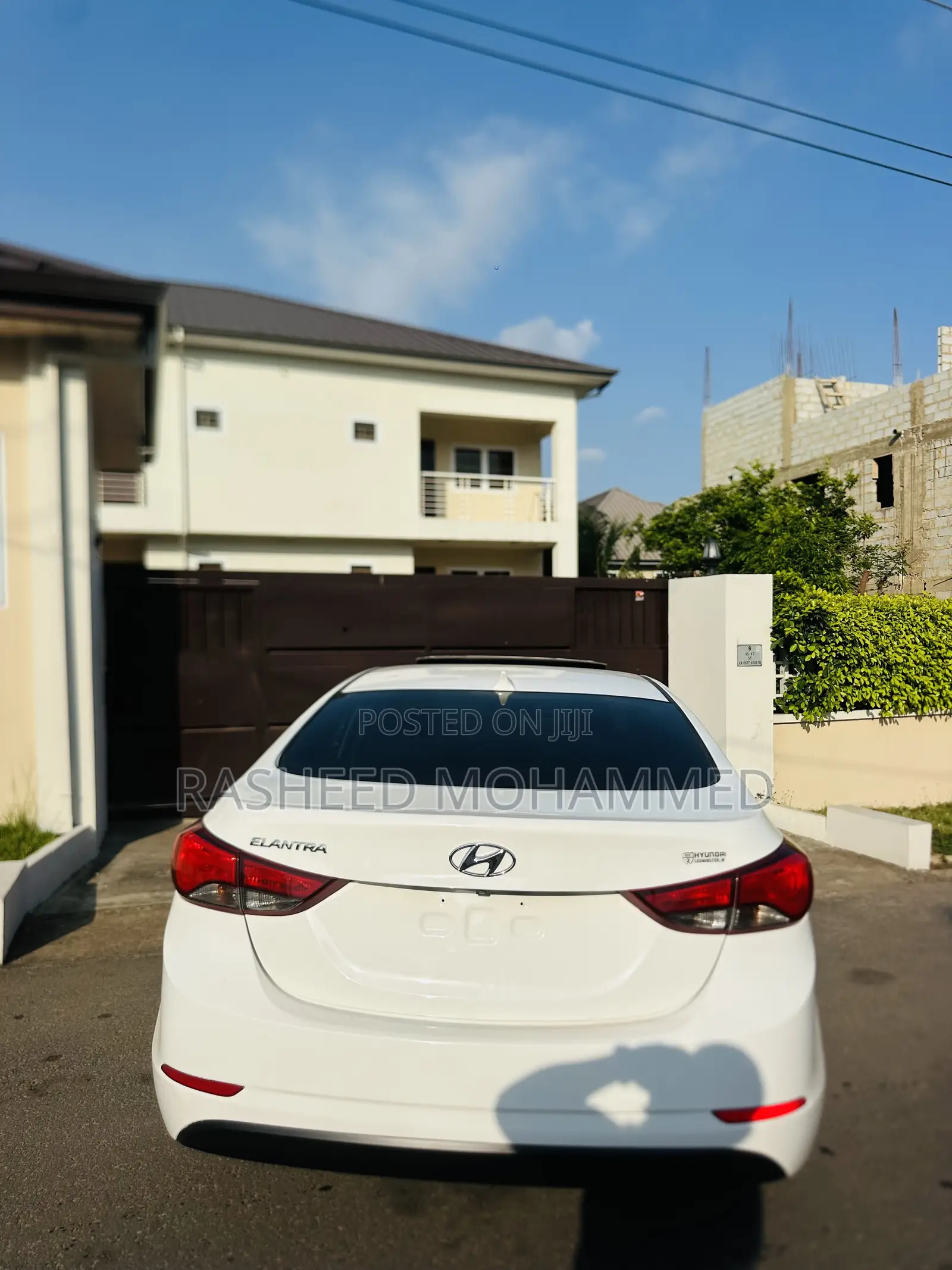 Hyundai Elantra Limited 4dr Sedan (1.8L 4cyl 6A) 2014 White