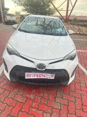 Toyota Corolla 2019 White