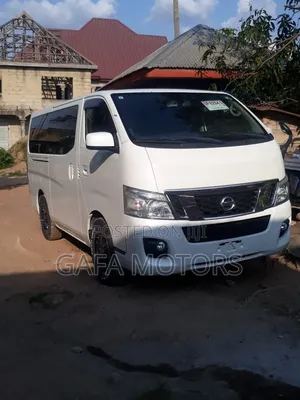Nissan Caravan (Urvan) 2014 White