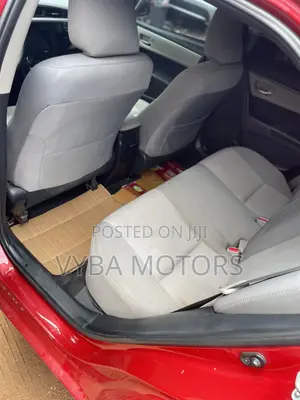 Toyota Corolla LE Eco 4dr Sedan (1.8L 4cyl CVT) 2015 Red