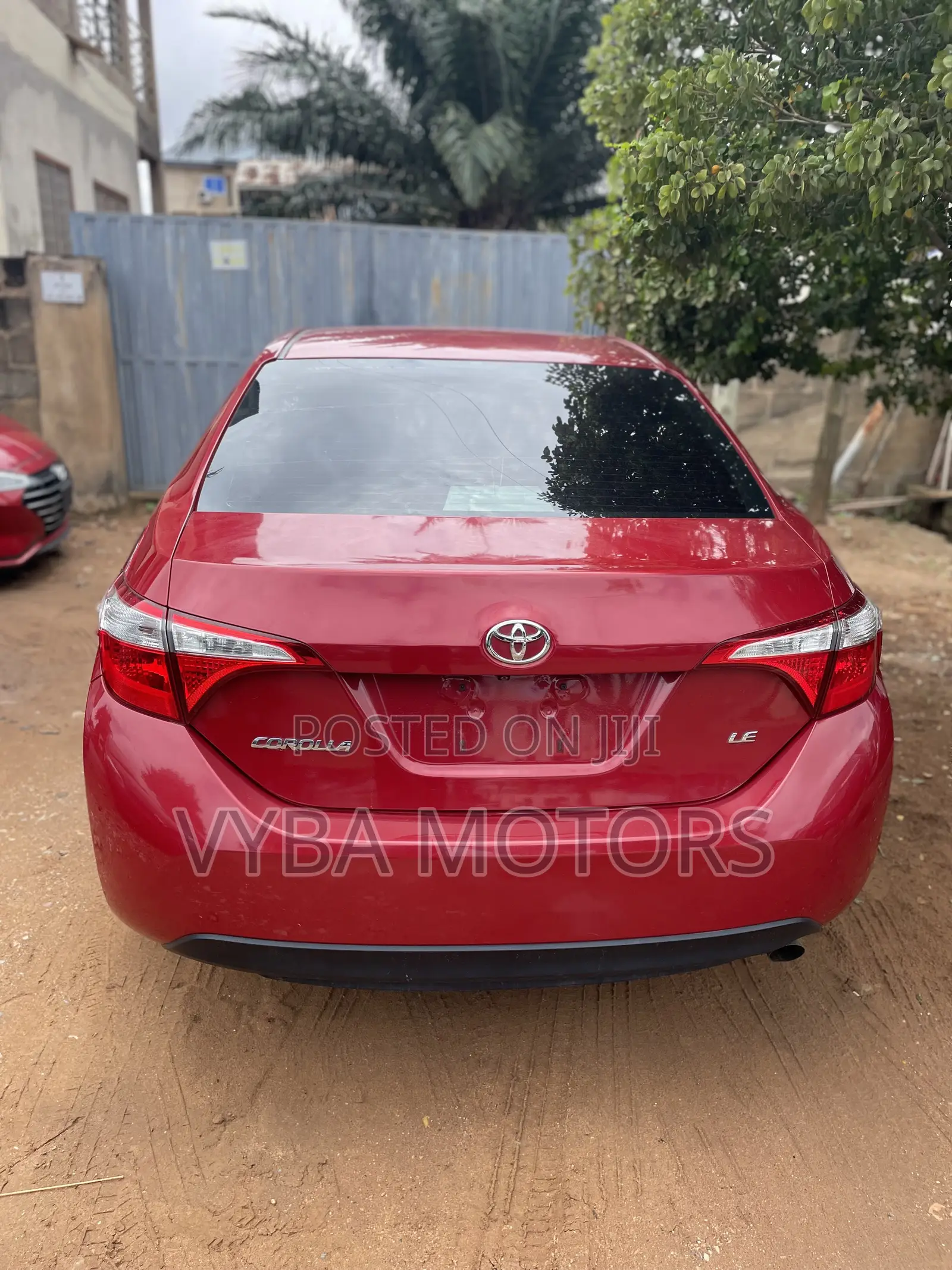 Toyota Corolla LE Eco 4dr Sedan (1.8L 4cyl CVT) 2015 Red