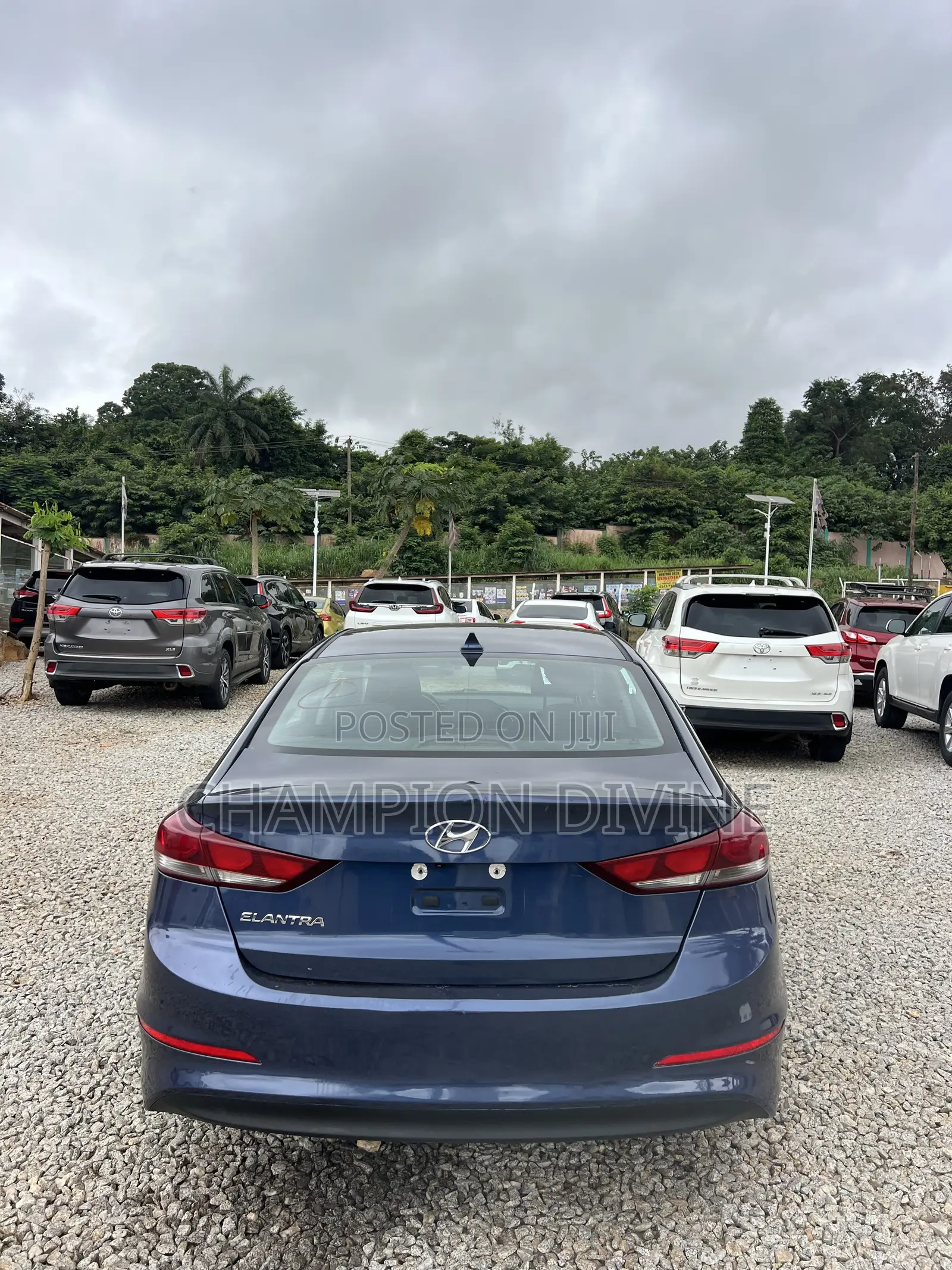 Hyundai Elantra 2018 Blue