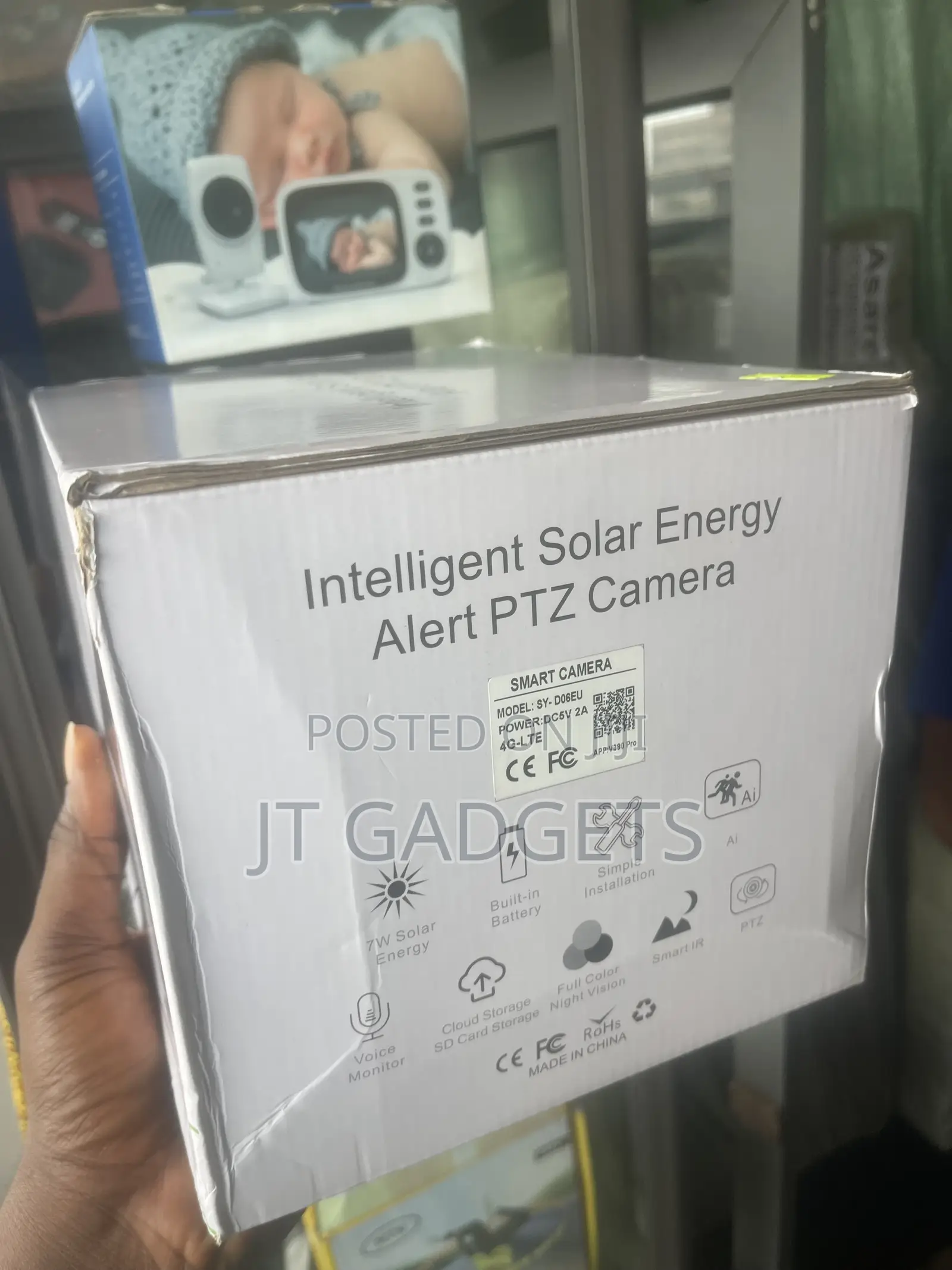 4G + Wi-Fi HD Solar PTZ Security Camera | 7W Solar Panel