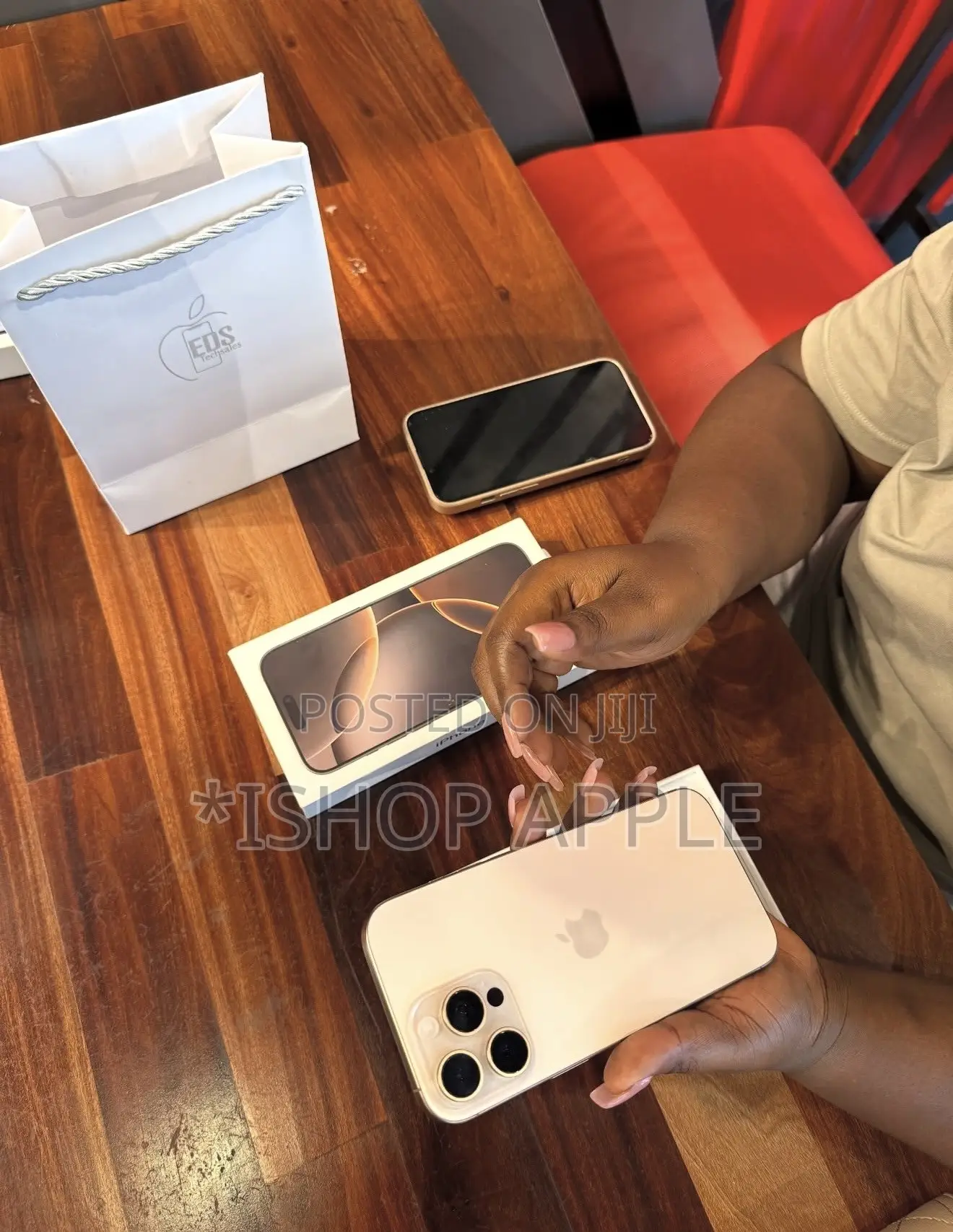 Apple iPhone 16 Pro 512 GB Gold