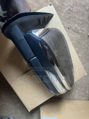 Driving Mirror Dealer