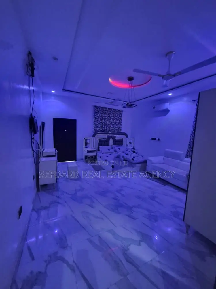 4bdrm House in Sefdard Properties, Kwabenya for sale