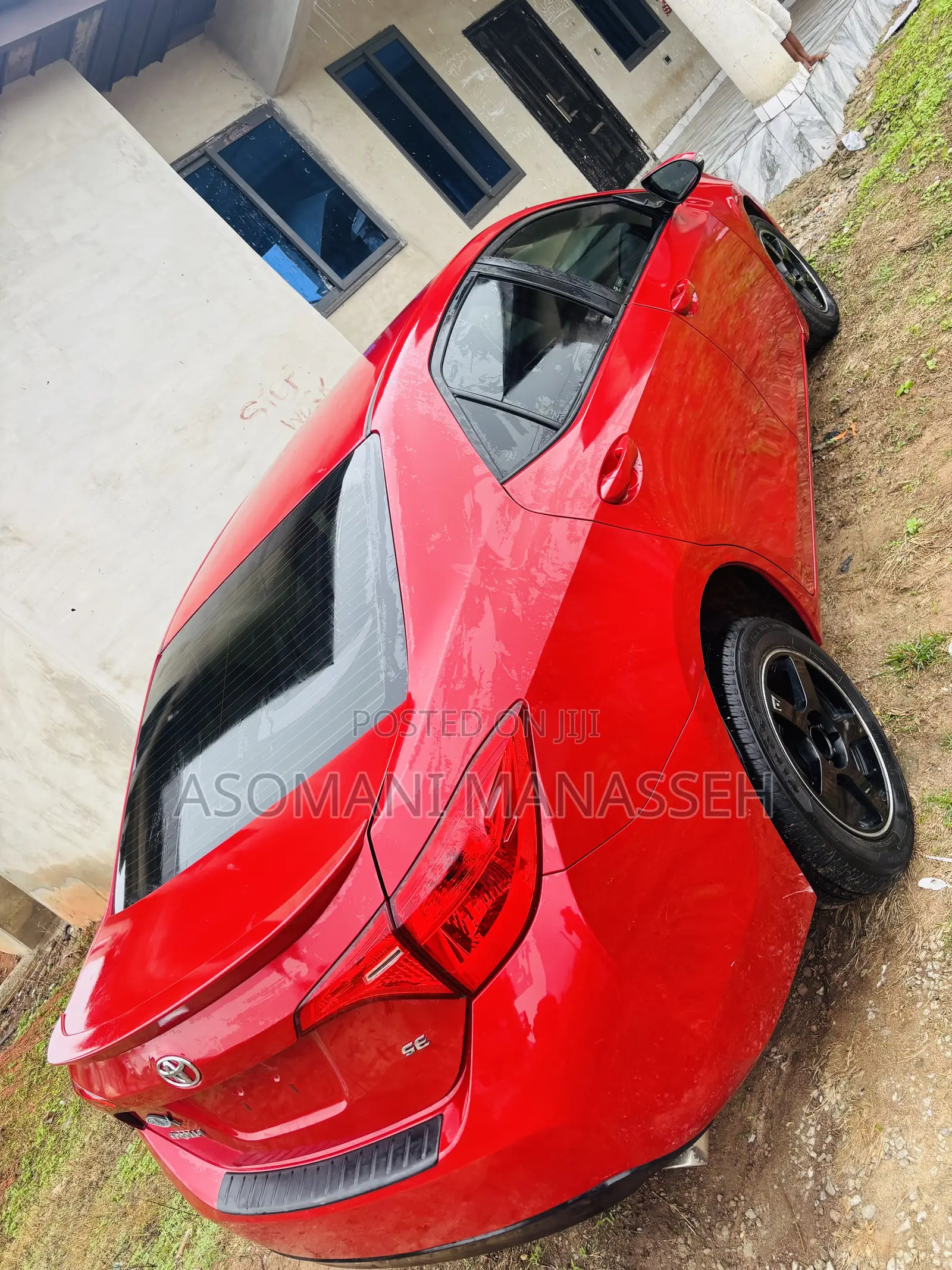 Toyota Corolla SE (1.8L 4cyl 2A) 2018 Red