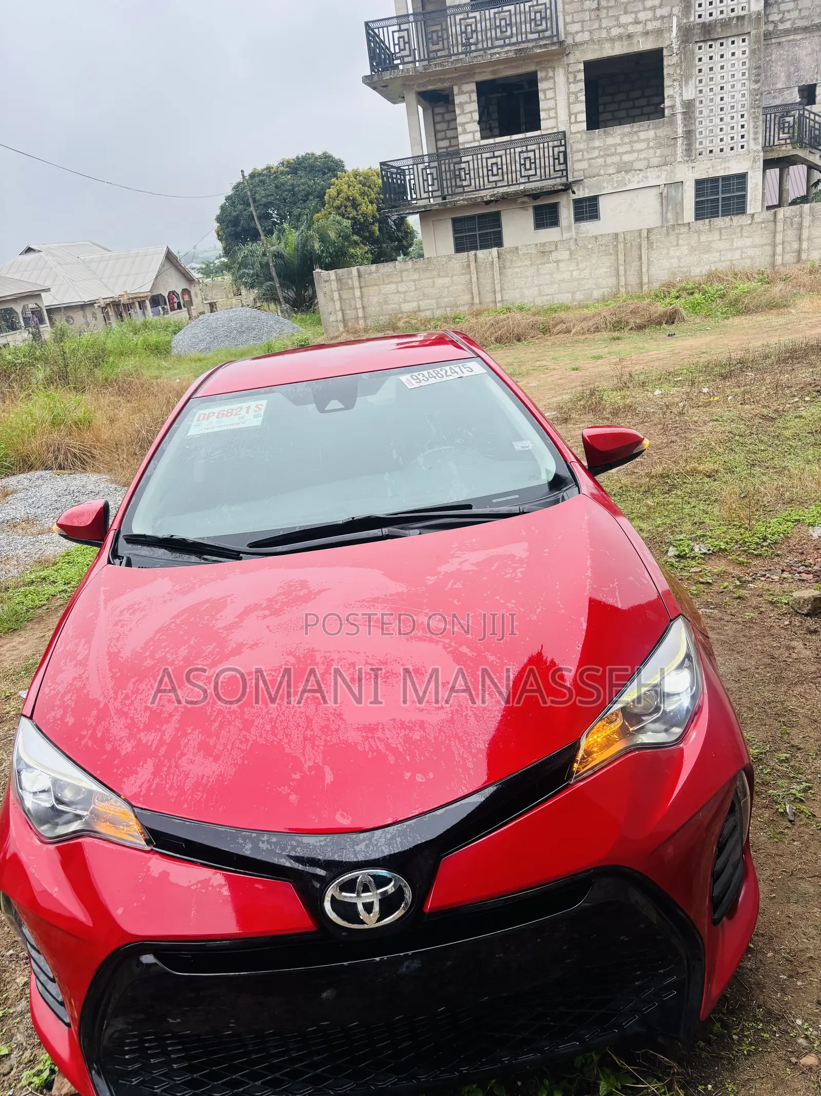 Toyota Corolla SE (1.8L 4cyl 2A) 2018 Red