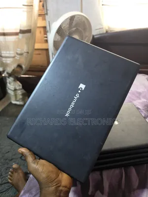 Laptop Dynabook Satellite Pro C50-H 4GB Intel Celeron SSD 128GB