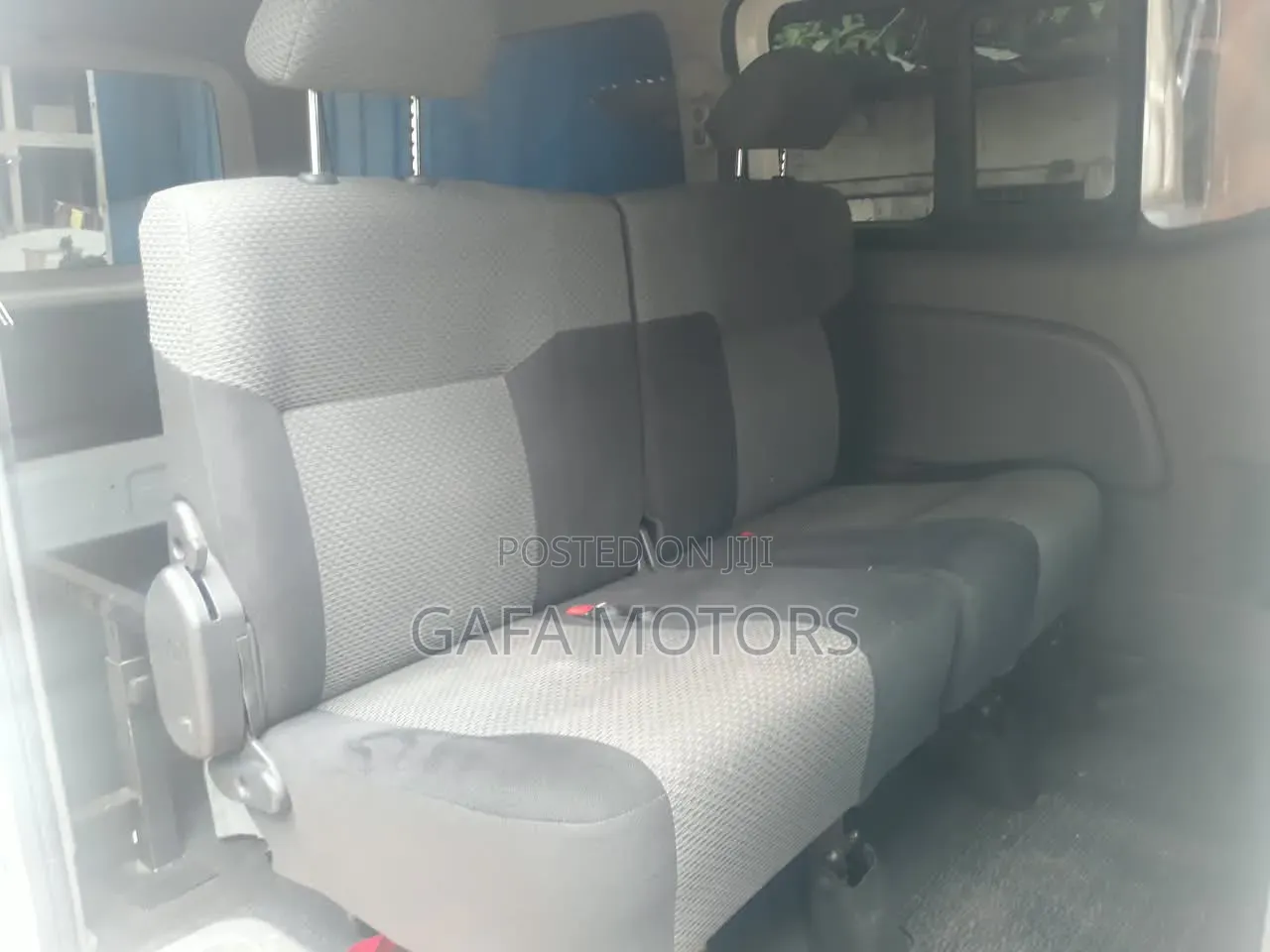 Nissan Caravan (Urvan) 2014 White