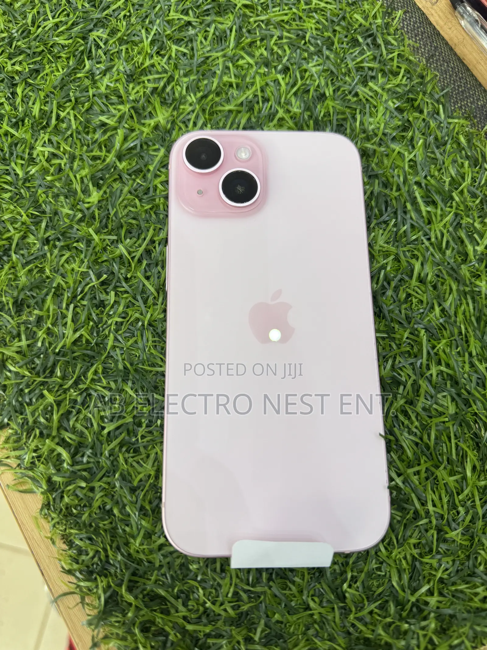 Apple iPhone 15 128 GB Pink