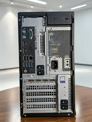 Desktop Computer Dell Precision 3000 16GB Intel Xeon HDD+SSD 1T