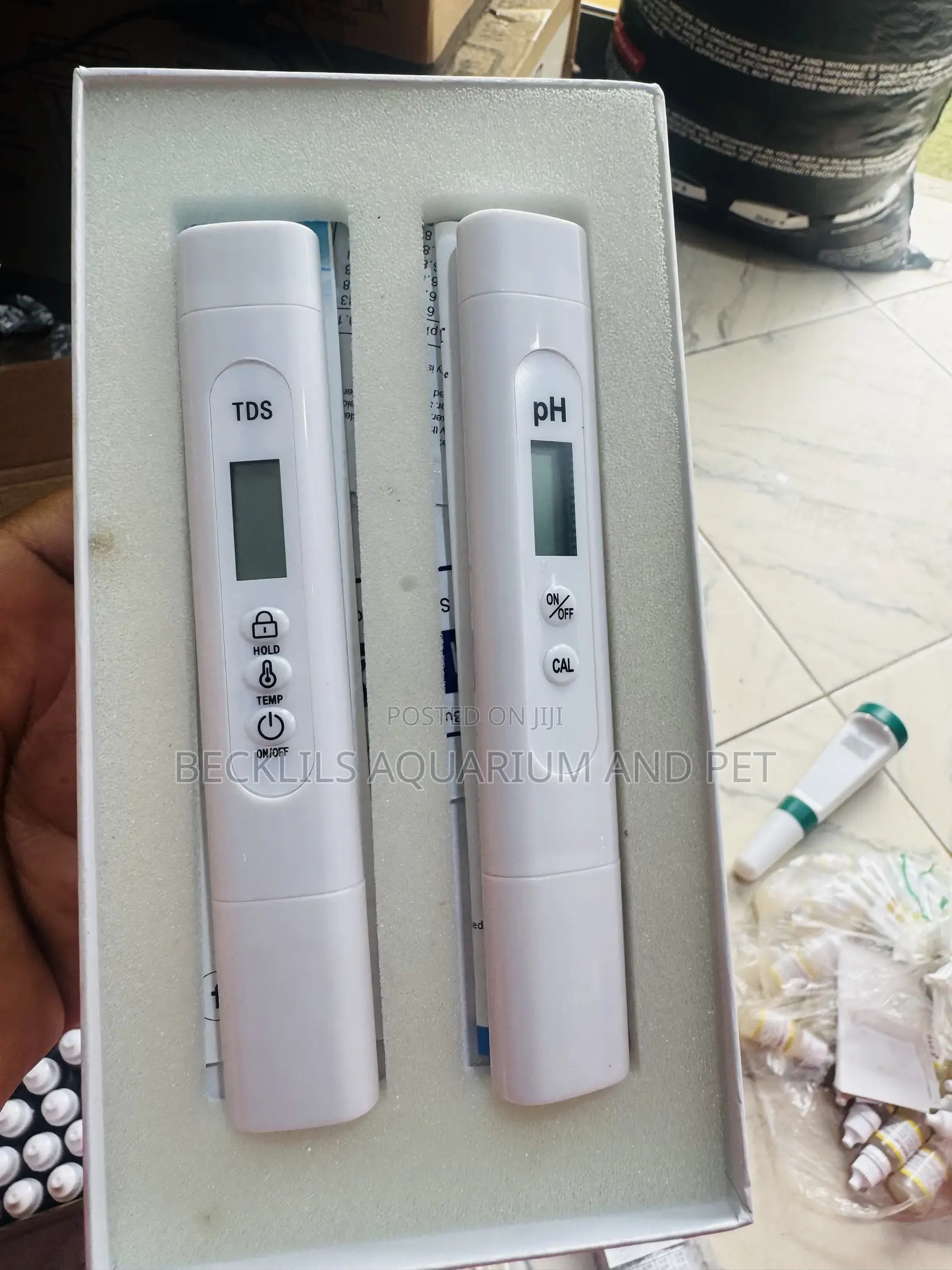 PH and TDs (2 in 1)comes in a Box
