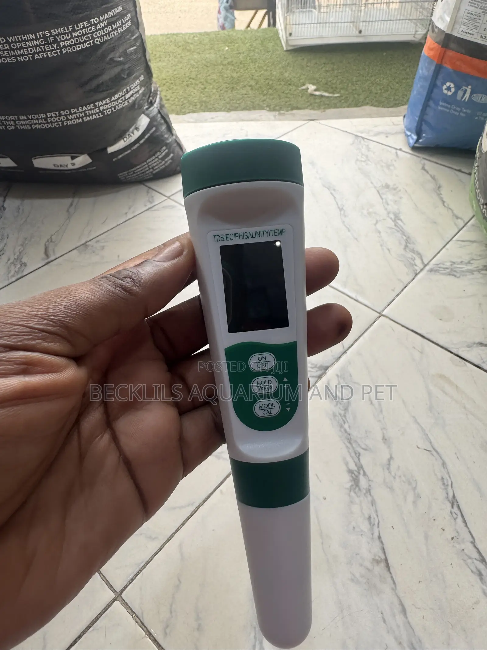 PH and TDs (2 in 1)comes in a Box