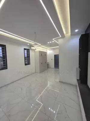 4bdrm Duplex in Sefdard Properties, Ashomang Estate for sale