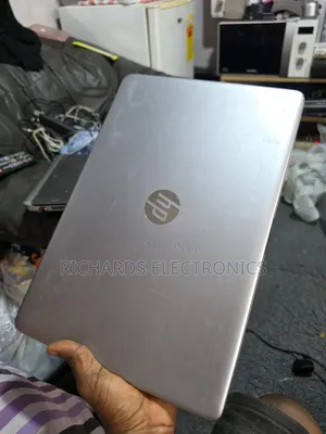 Laptop HP 250 G6 8GB Intel Core i5 SSD 256GB