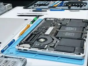 MacBook Pro, iPhone & Apple Devices Repair