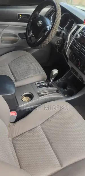 Toyota Tacoma 2012 Silver